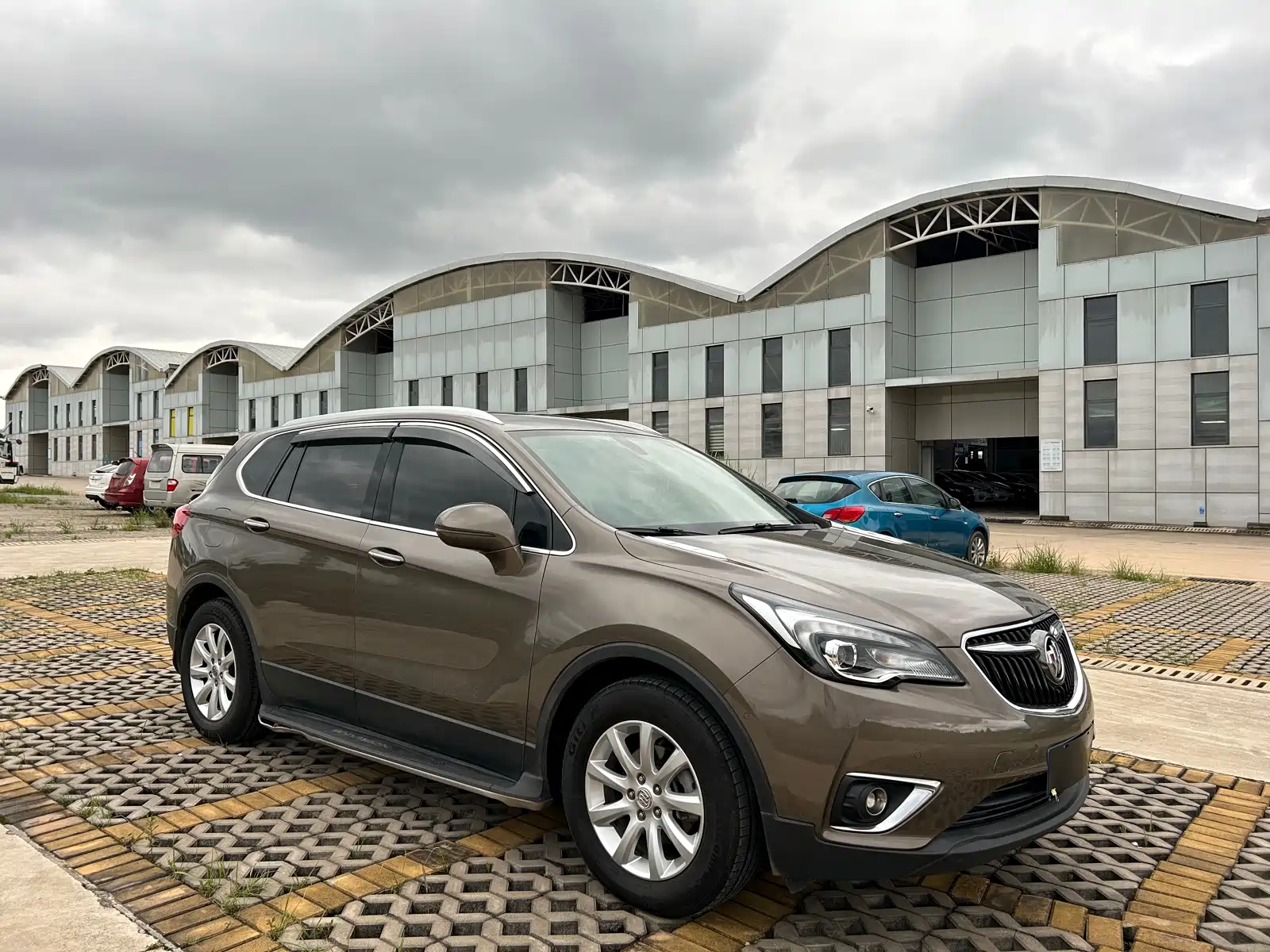Фото 3 - Buick Envision Plus