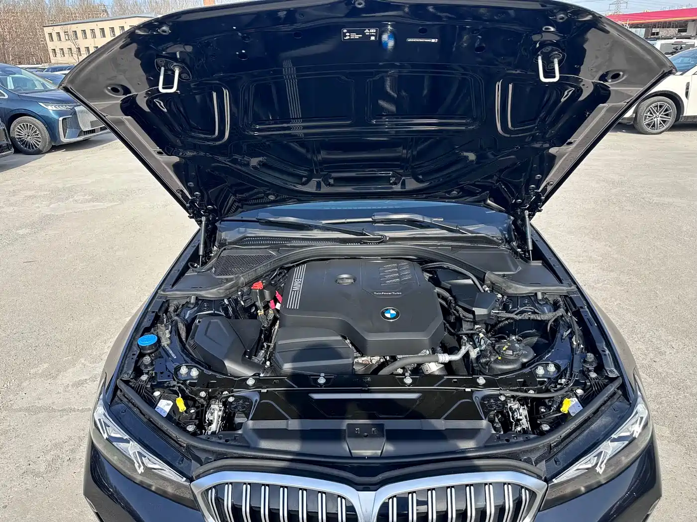 BMW 3 Series 2023 320Li M Sport Package фото 12