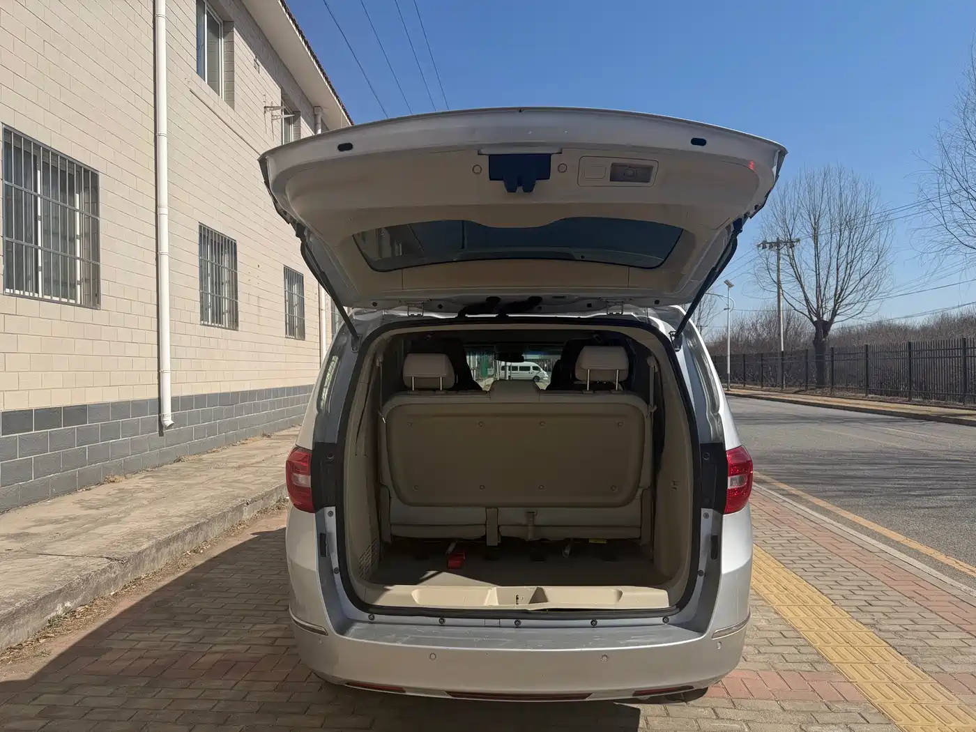 Buick GL8 2017 25S Comfort China V фото 17
