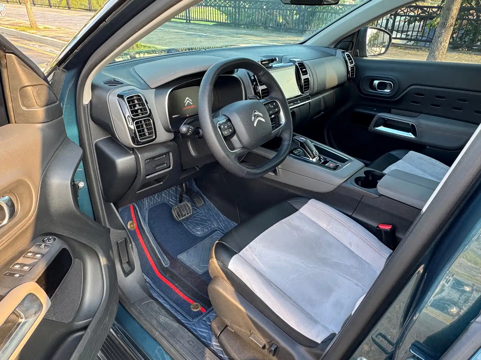 Фото 2 - Citroën Tianyi C5 AIRCROSS