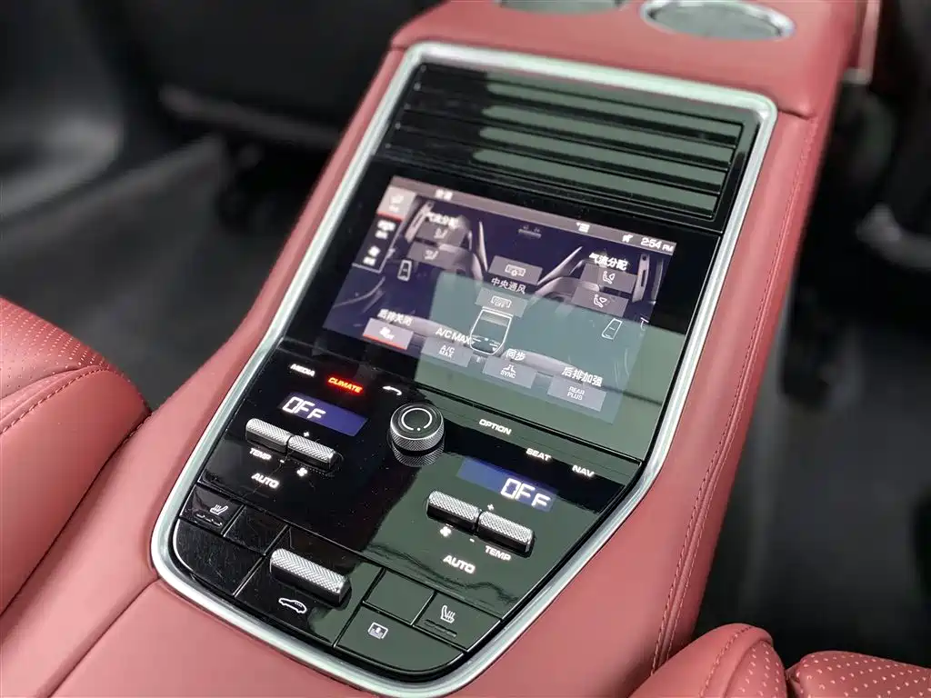 Porsche Panamera 2019 Panamera 4 Executive Long Wheelbase 2.9T фото 23