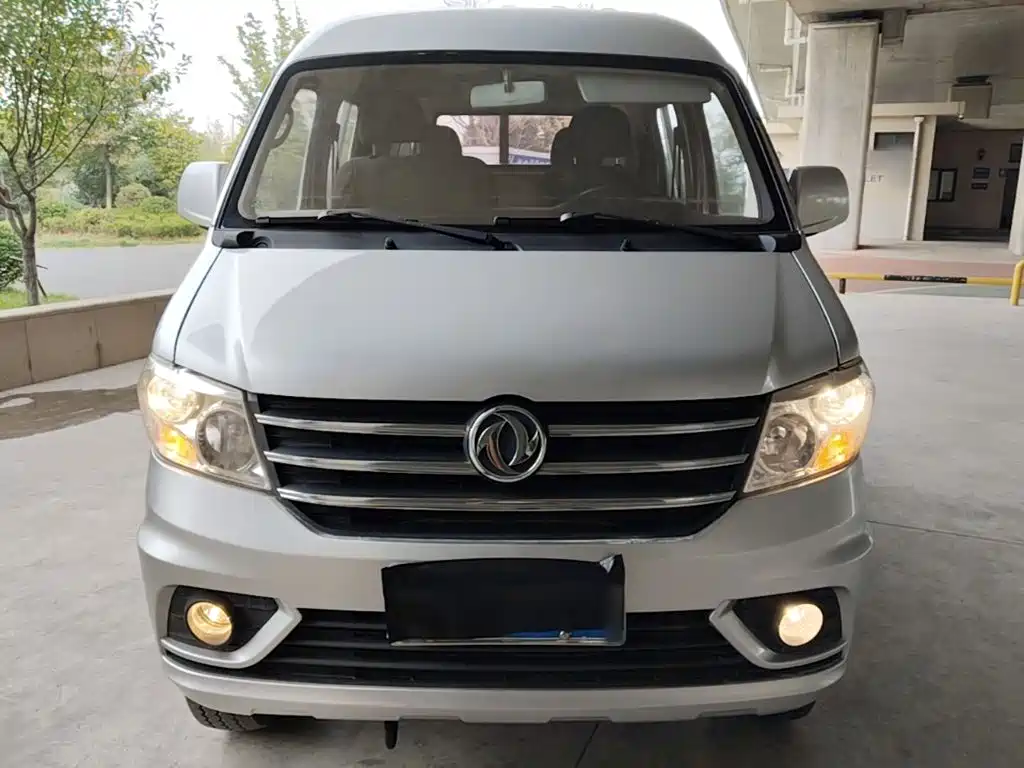 صورة 3 - Dongfeng Xiaokang D52