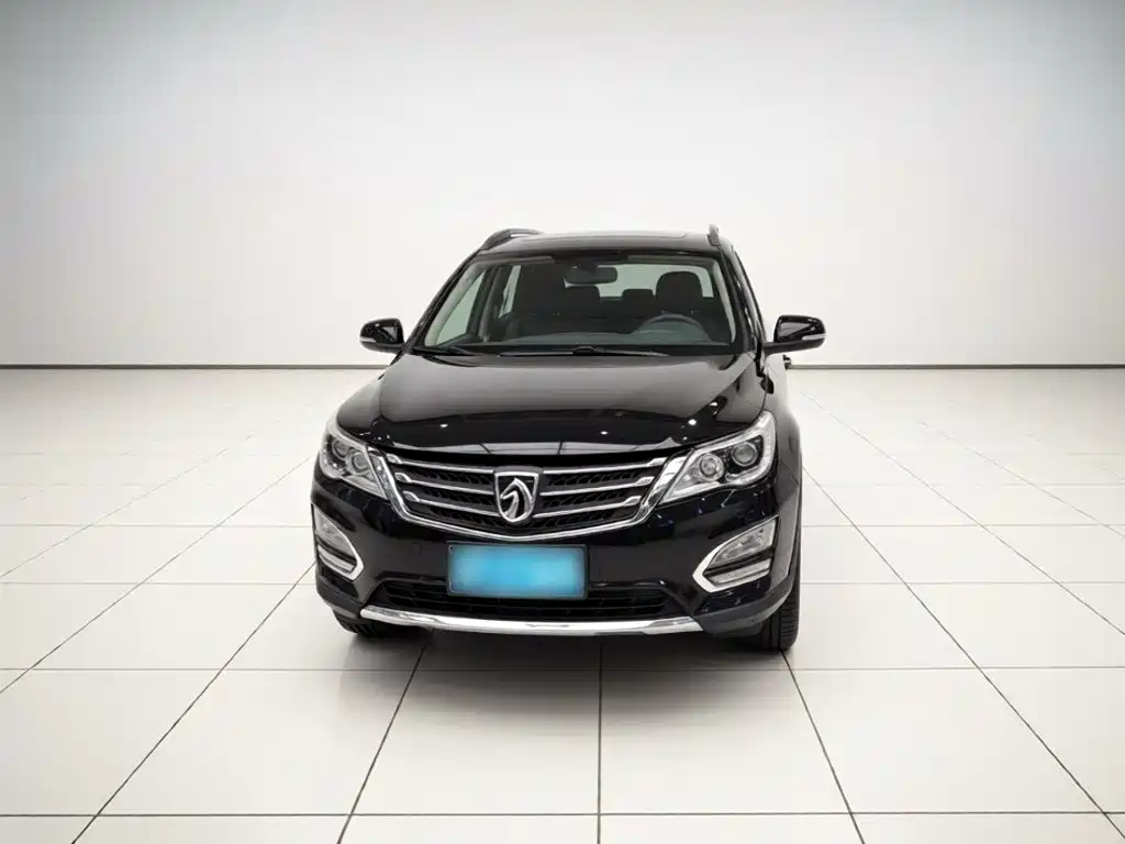 Baojun 560 2015 2015 1.8L Manual Luxury