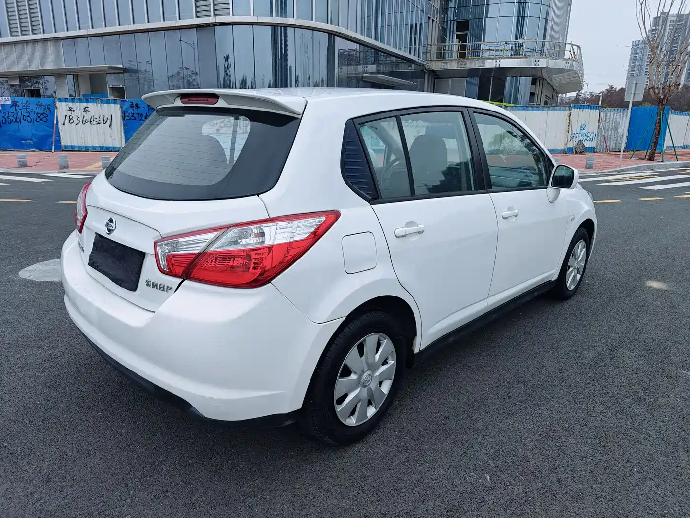 Venucia R50 2016 2015 1.6L Manual Fashion