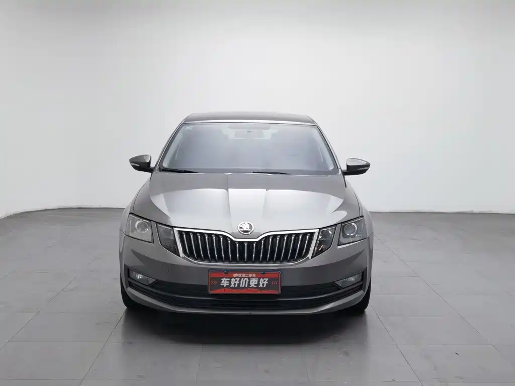 Photo 3 - Škoda Octavia