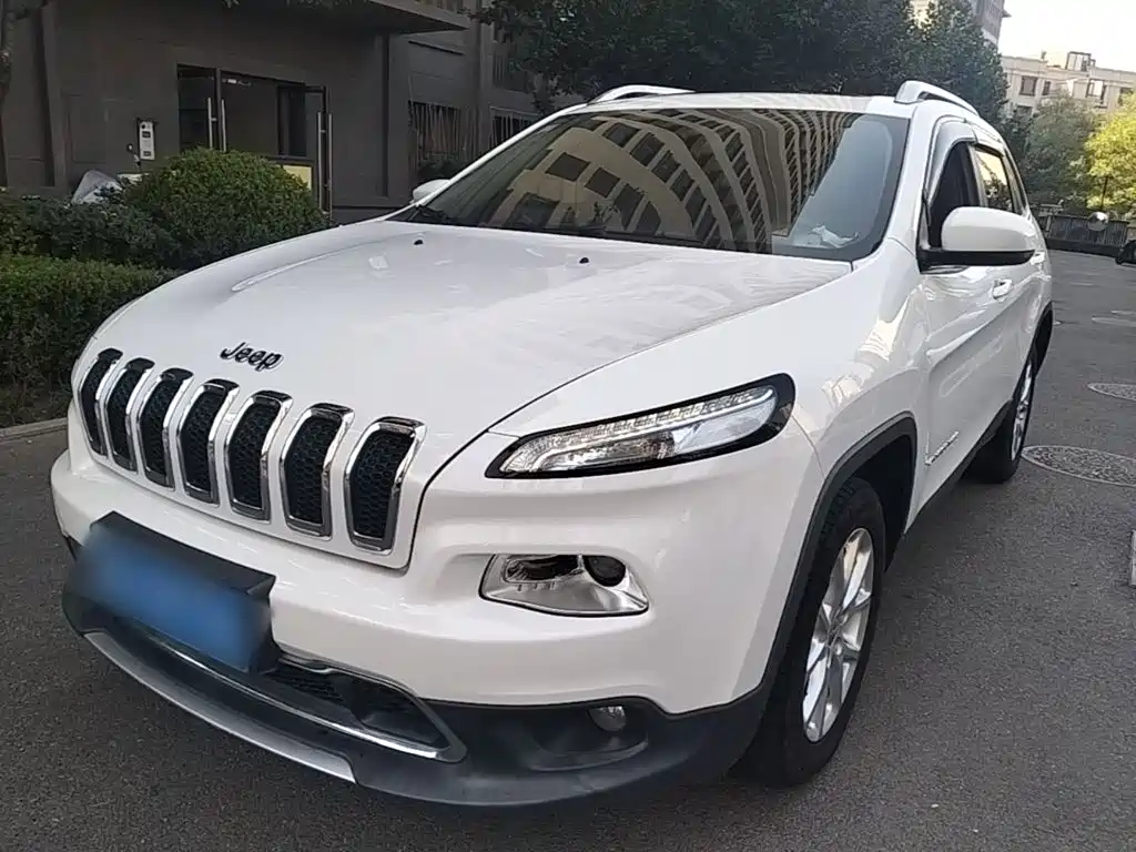 Jeep Cherokee 2017 — пригон из Китая