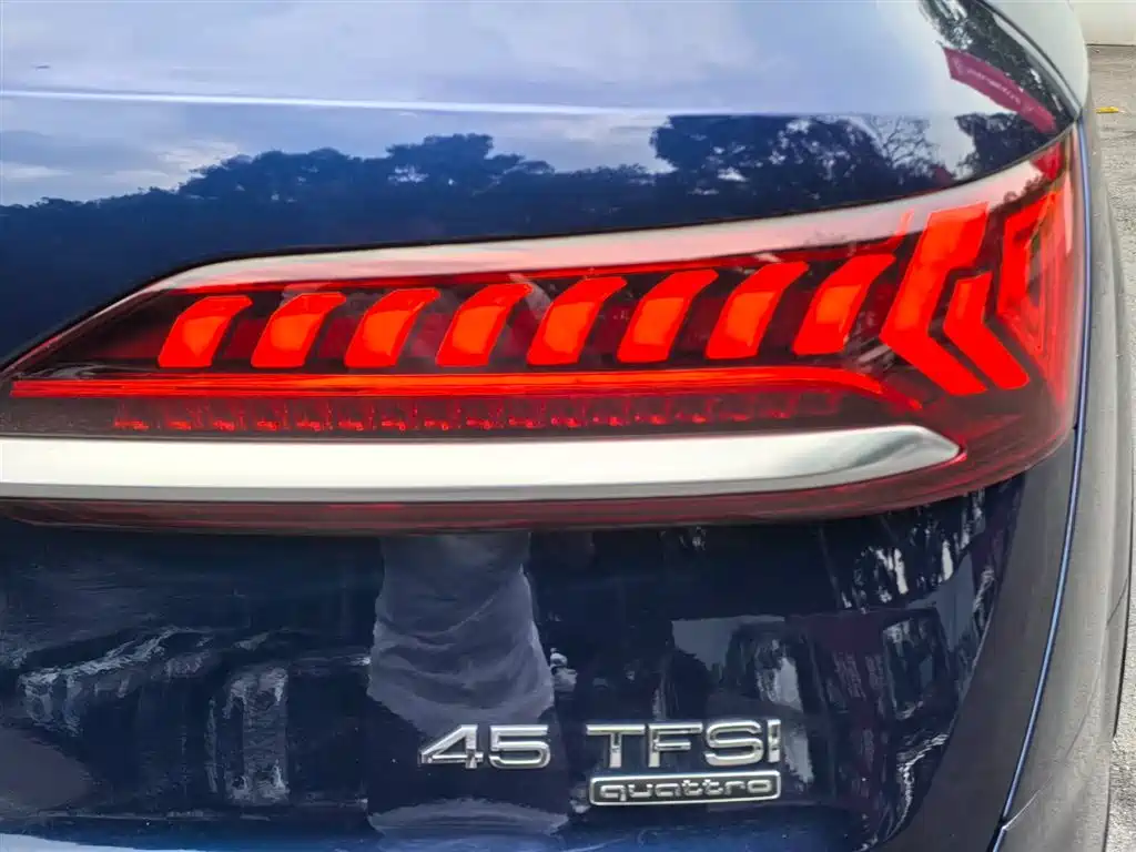 Audi Q7 2021 45 TFSI quattro S line Luxury фото 22