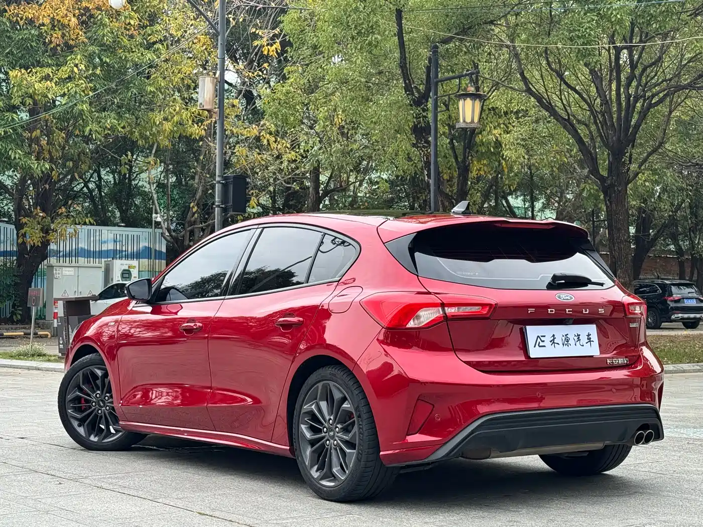 Ford Focus 2023 2022 Hatchback EcoBoost 180 Automatic ST Line
