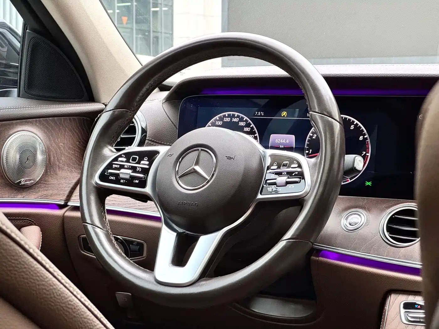 Mercedes-Benz E-Class 2020 E 300 L Fashion фото 2