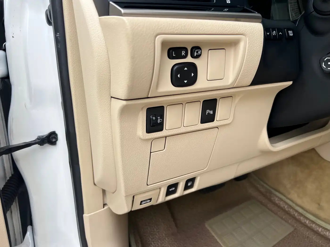 Lexus ES 2013 250 Elite Edition фото 9