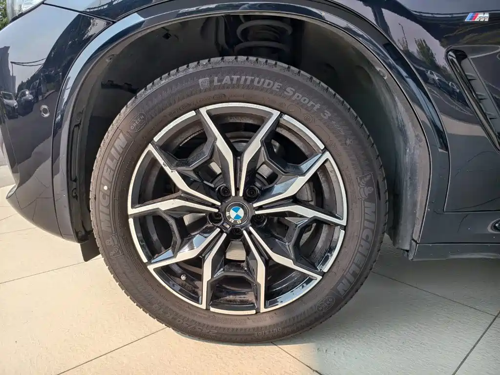 BMW X4 2025 2022 xDrive 25i M Sport Package