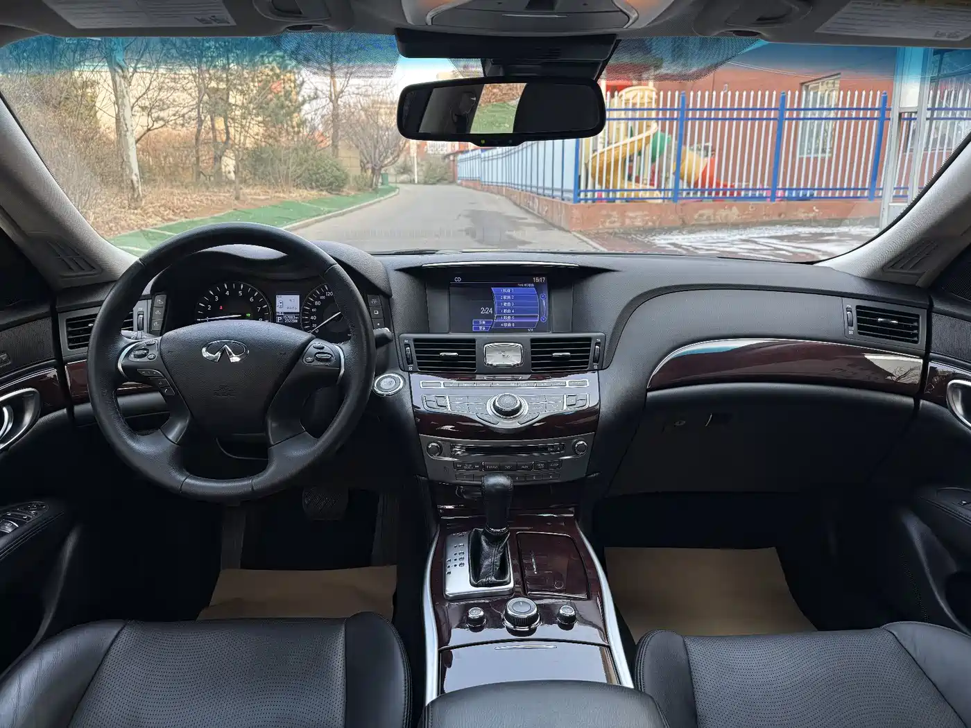 Infiniti Q70 2015 Q70L 3.5L Hybrid Premium фото 14