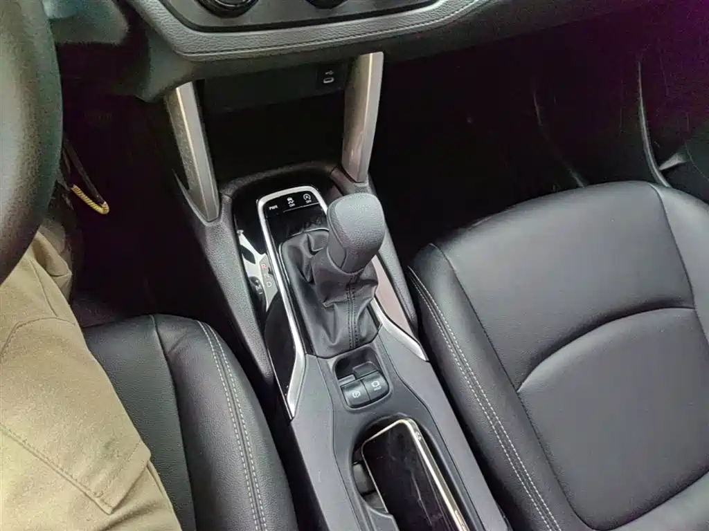 Toyota Corolla Cross 2023 2.0L Pioneer Edition фото 14