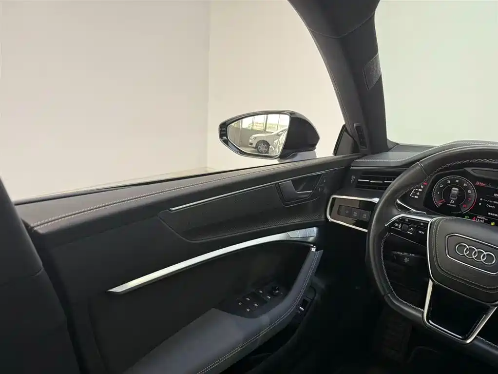 Audi A7L 2025 2024 45 TFSI quattro RS Kit Racing Edition