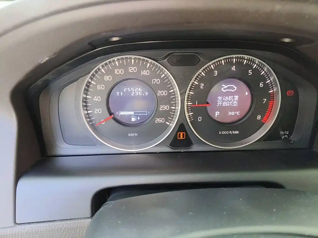 Volvo XC60 (Import) 2012 2013 T5 Comfort Edition