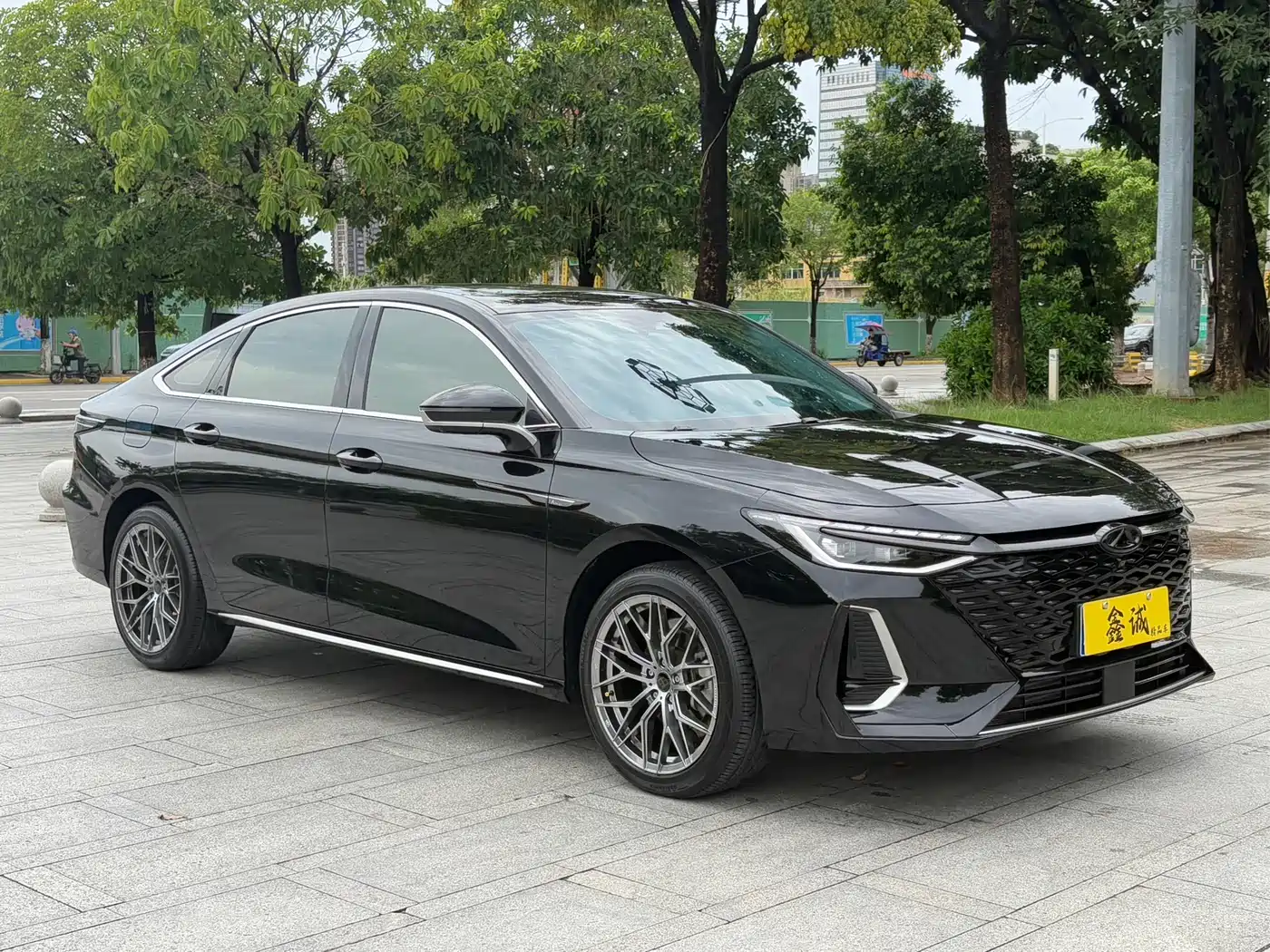 CHERY ARRIZO 8