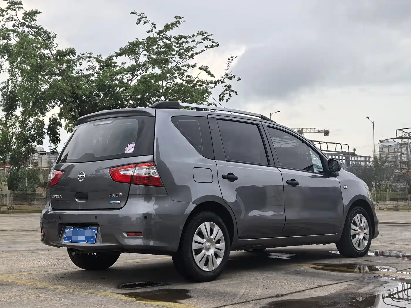 Nissan Livina 2019 2015 1.6XE CVT Comfort Edition