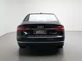 Photo 4 - Audi A8