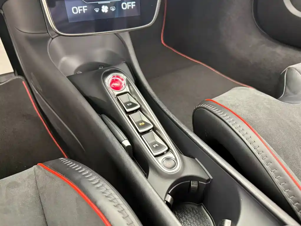 McLaren Artura 2023 2023 3.0T Hybrid Standard