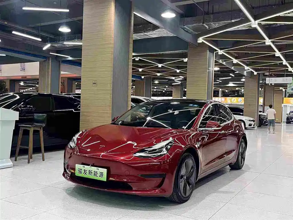 Фото 1 - Tesla Model 3 (Import)