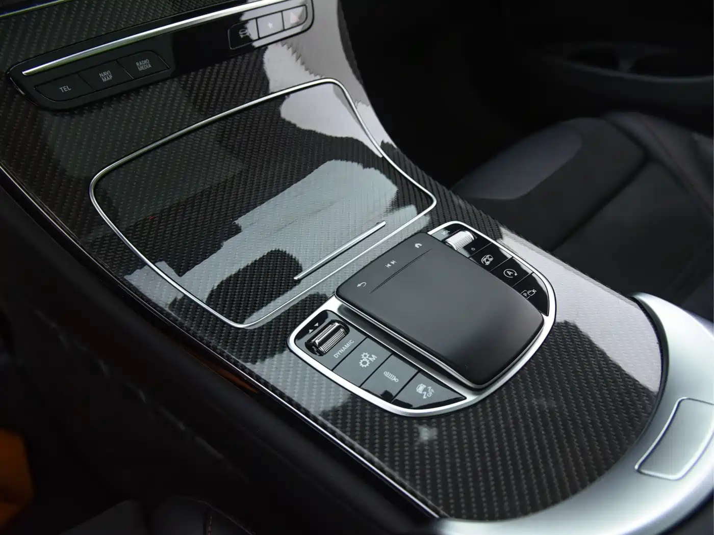 MERCEDES-BENZ GLC AMG