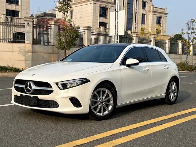 MERCEDES-BENZ A CLASS