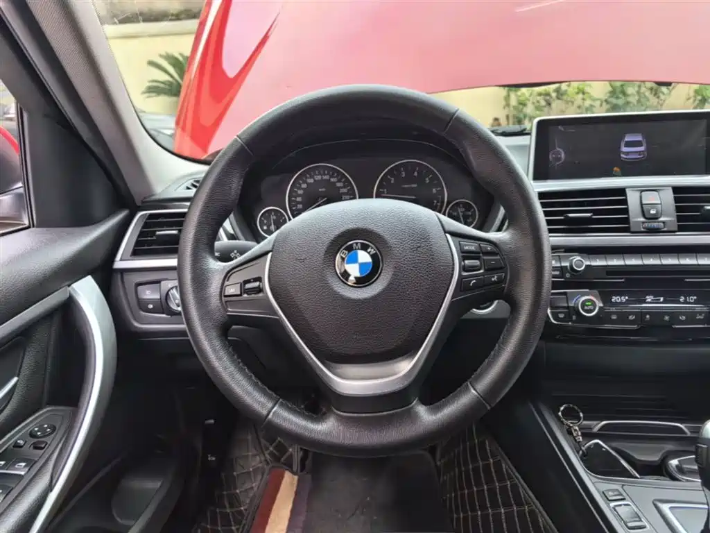 BMW 3 Series 2017 320Li Fashion фото 11