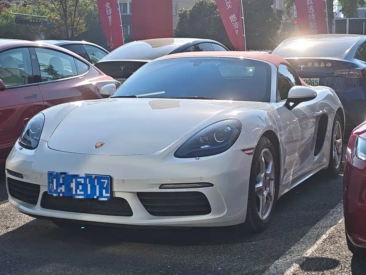 Porsche 718 2022 — пригон из Китая