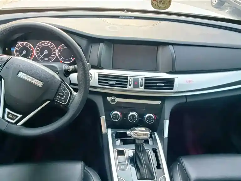 Haval H7 2018 Facelift Blue Label H7 2.0T Automatic Intelligent Enjoyment Edition фото 13