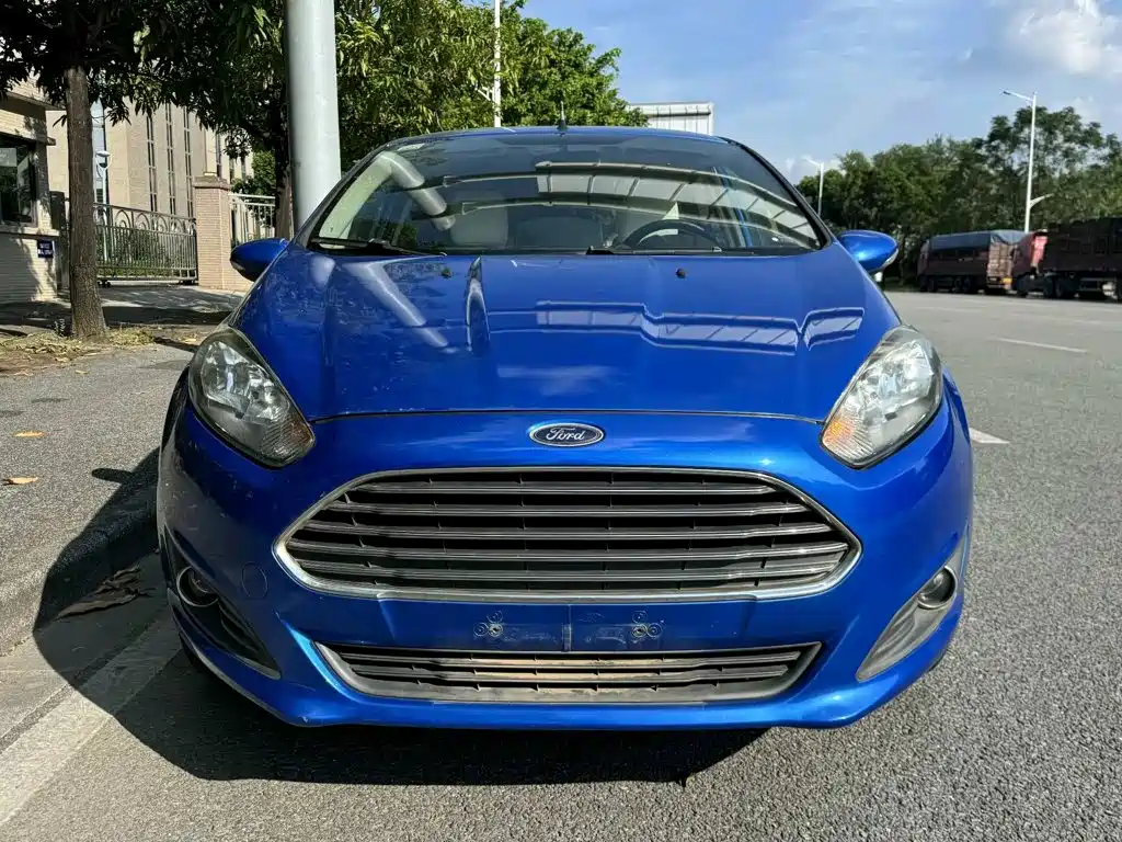 Ford Fiesta 2015 2013 Hatchback 1.5L Automatic Fashion