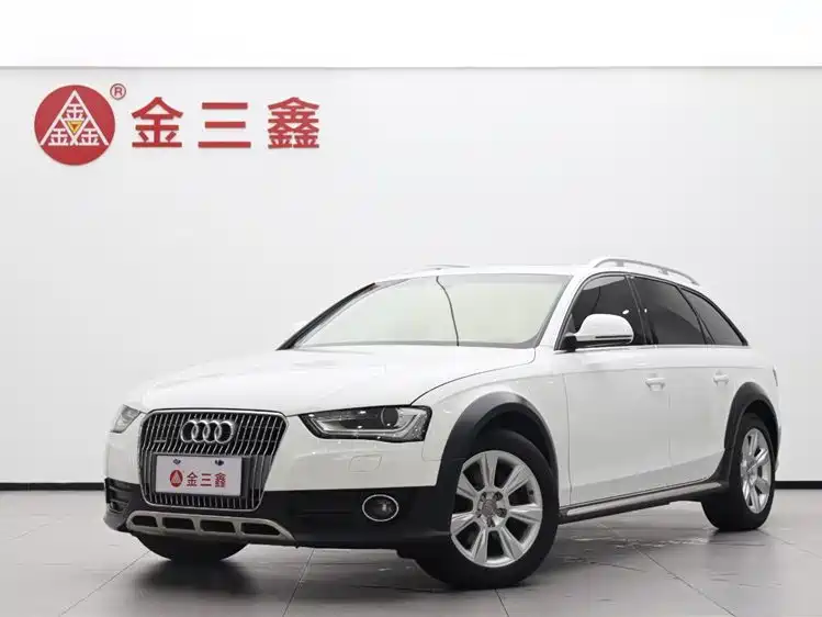 Audi A4 (Import) 2013 40 TFSI allroad quattro Comfort фото 2