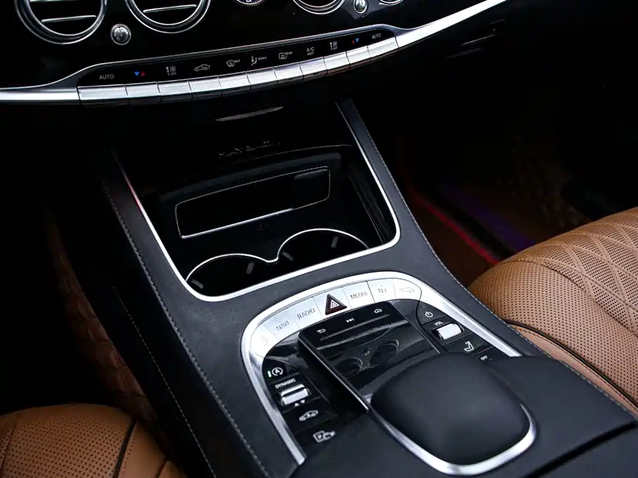 Mercedes-Benz Maybach S-Class 2020 S 450 4MATIC Collector's Edition фото 9