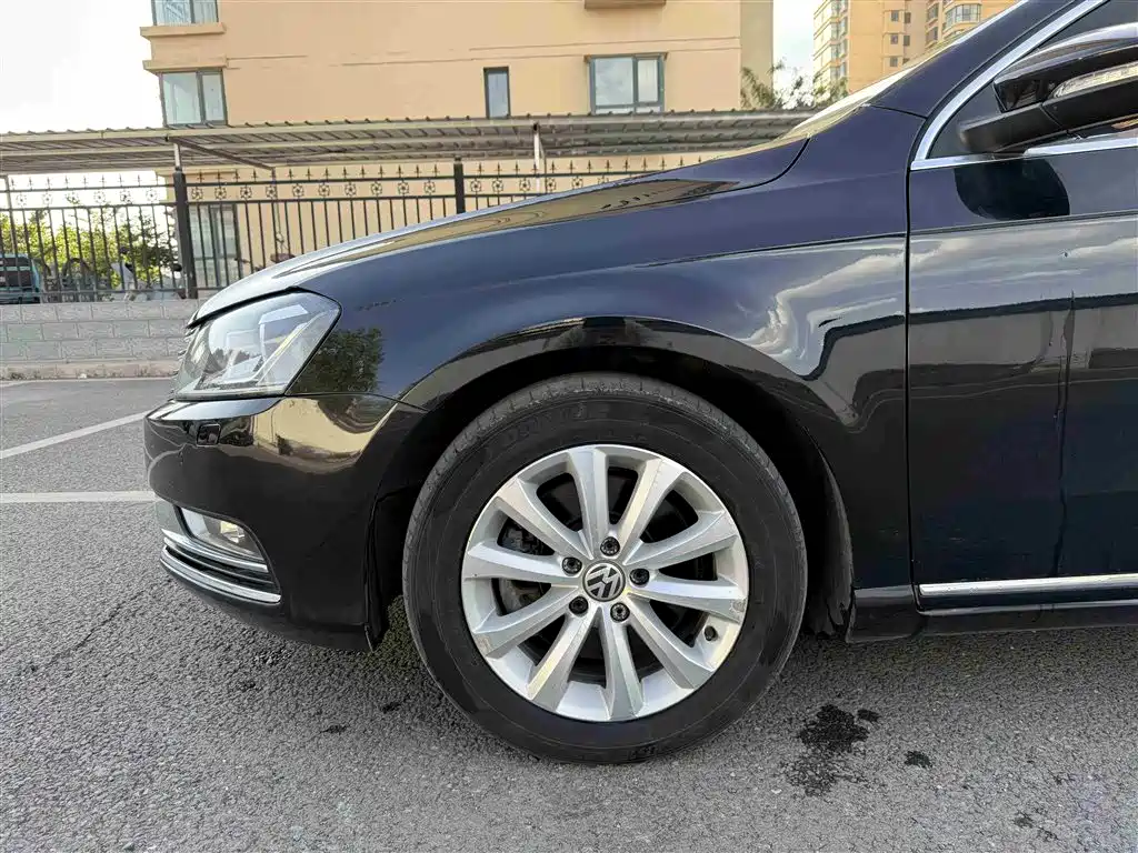 Volkswagen Magotan 2015 1.8TSI Luxury фото 13