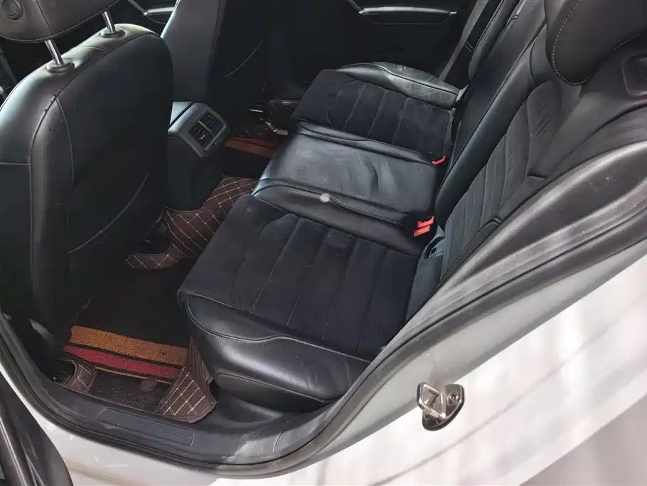 Volkswagen Golf 2018 230TSI Automatic Comfort фото 11