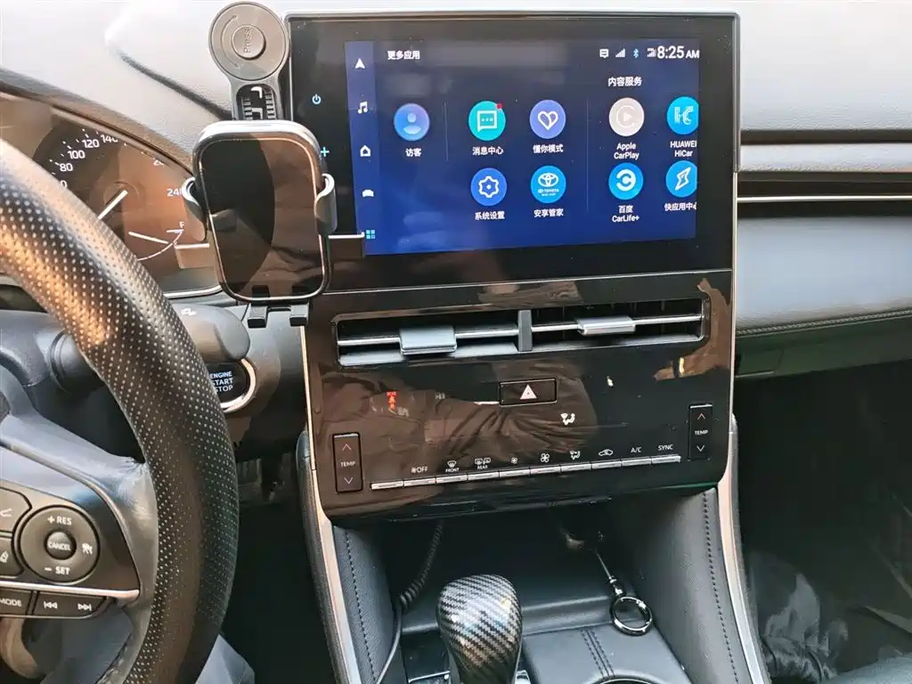 Toyota Avalon 2022 2.0L Luxury Edition фото 6