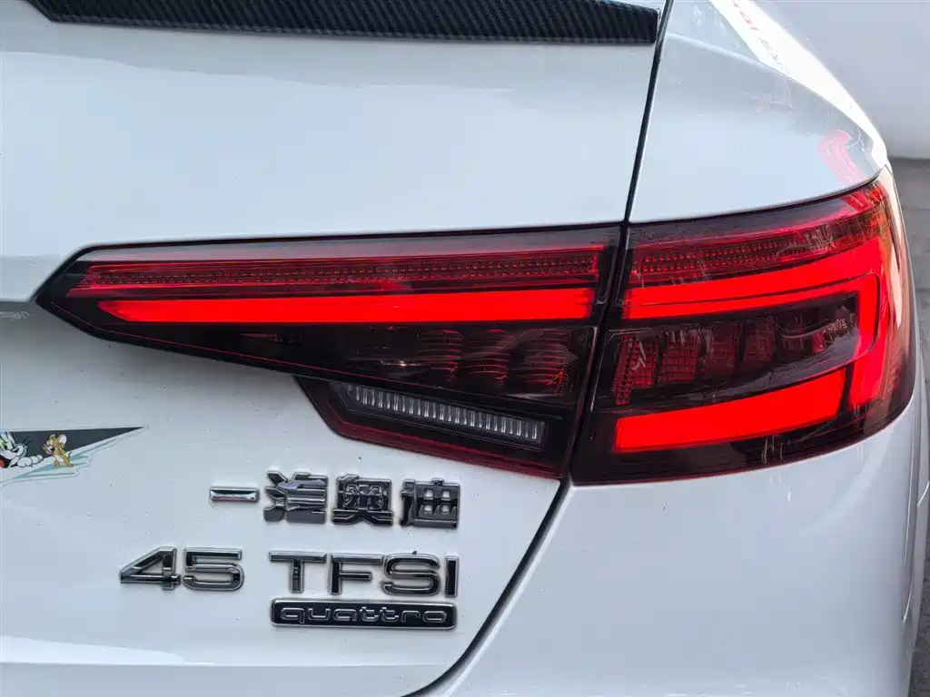 Audi A4L 2017 45 TFSI quattro Style Edition фото 23