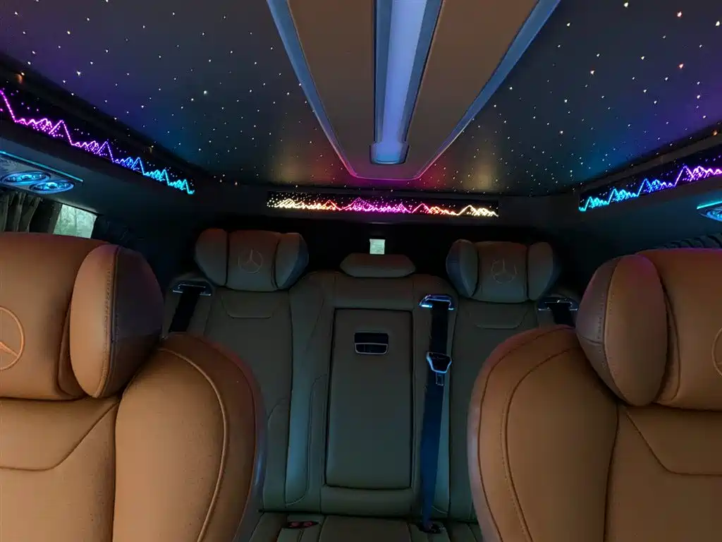 Mercedes-Benz Vito 2024 2.0T Elite Edition 7-Seater фото 13