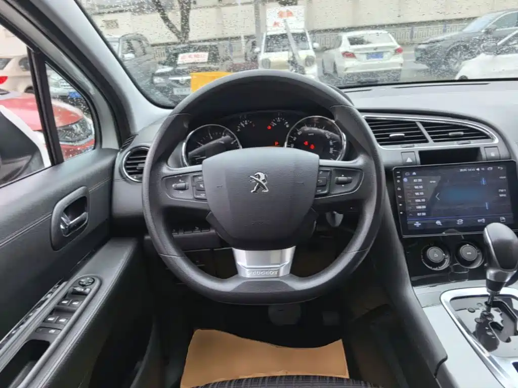Peugeot 3008 2017 2016 1.6THP Automatic Classic Edition
