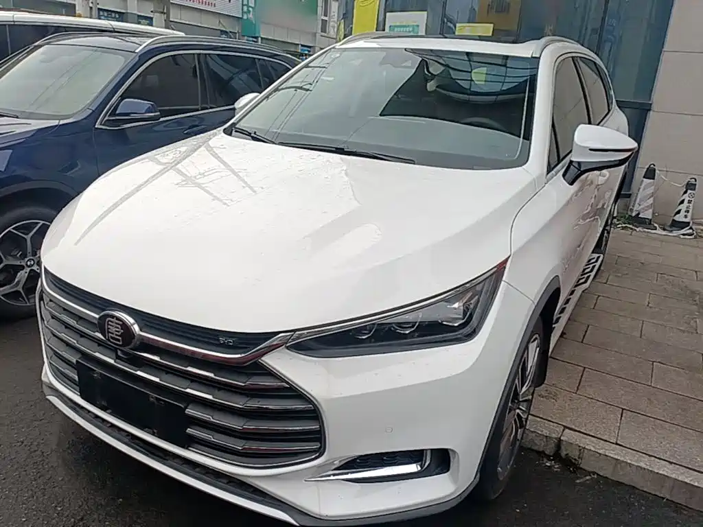 BYD Tang 2019 2018 2.0T Automatic Smart Connection Honor Edition 7-Seater China V