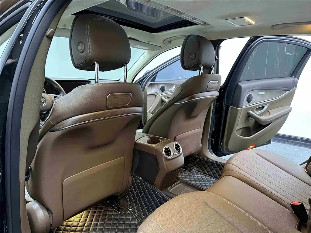 Mercedes-Benz E-Class 2018 Facelift E 200 L фото 10