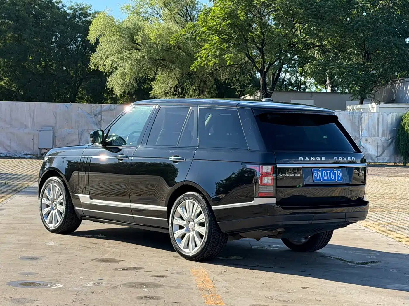 Land Rover Range Rover 2013 2013 NA 5.0 V8 Vogue SE