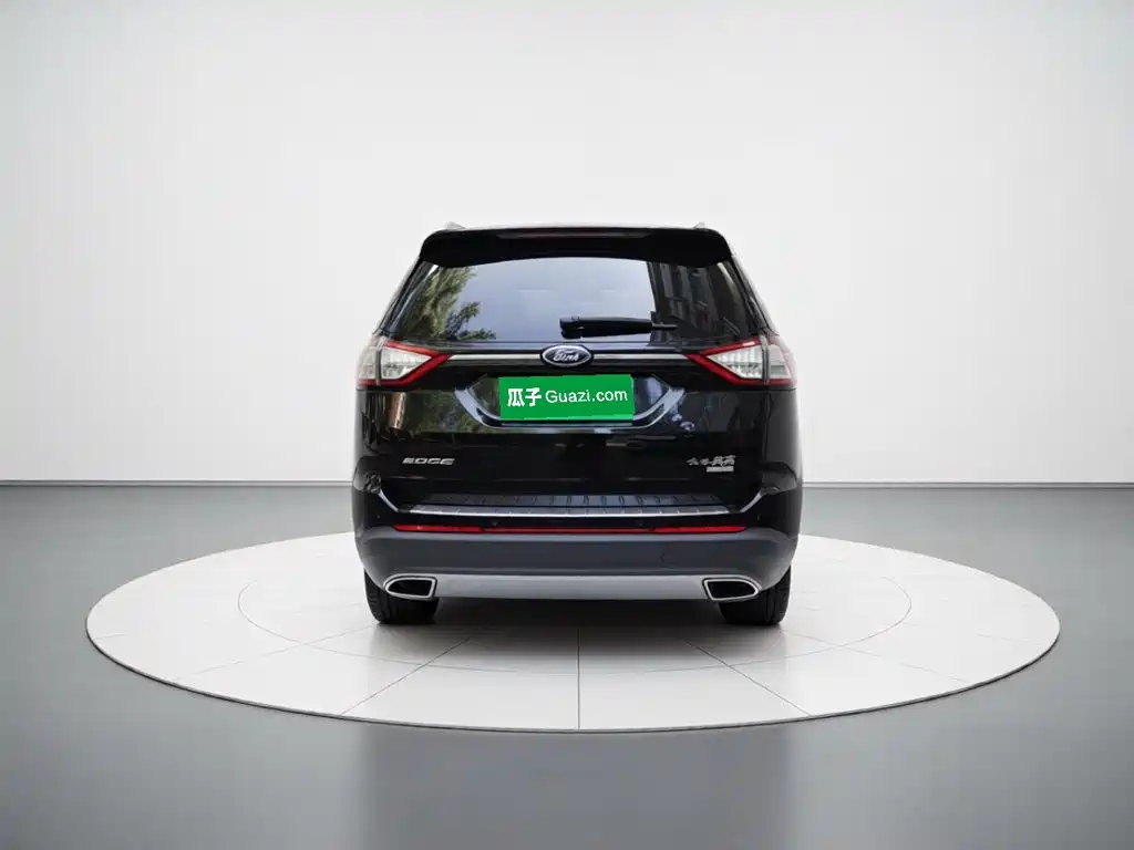 Фото 3 - Ford Edge