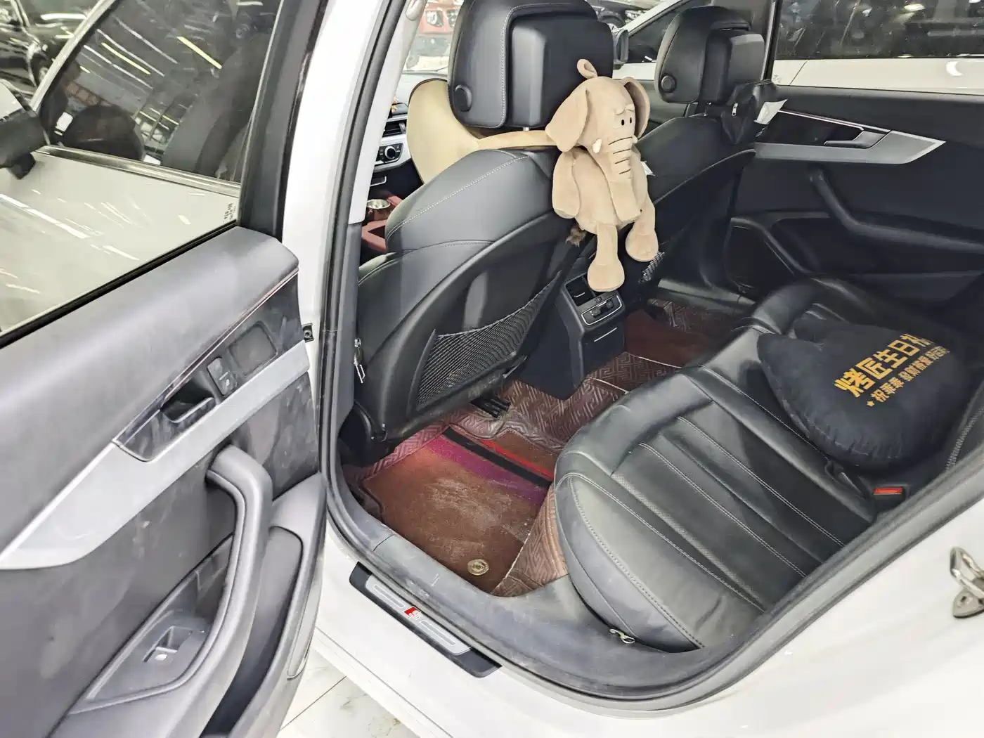 Audi A4L 2020 40 TFSI Luxury Dynamic фото 10