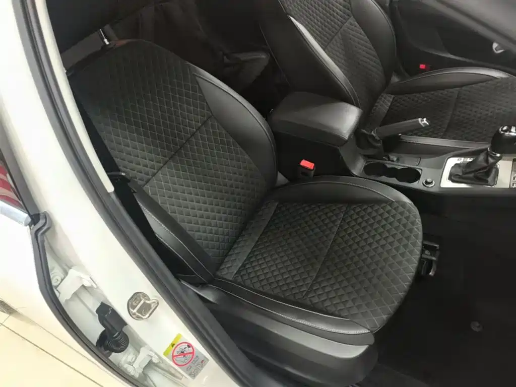 Škoda Octavia 2019 TSI280 DSG Smart Drive Luxury Edition China VI фото 25