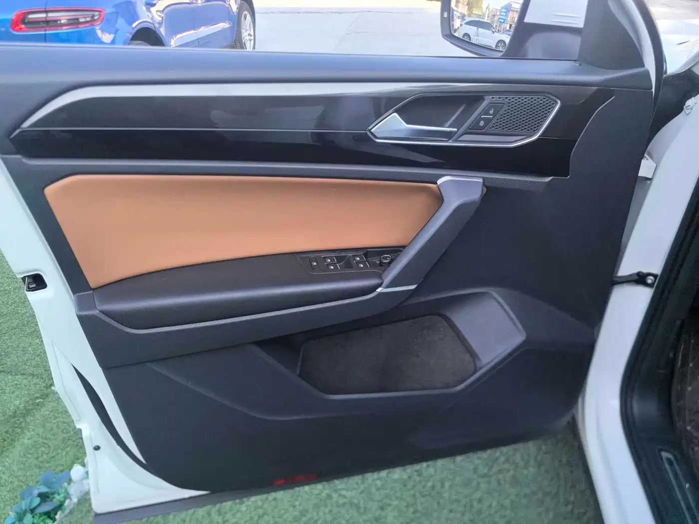 Volkswagen Tayron 2019 2019 330TSI 4WD Luxury China V