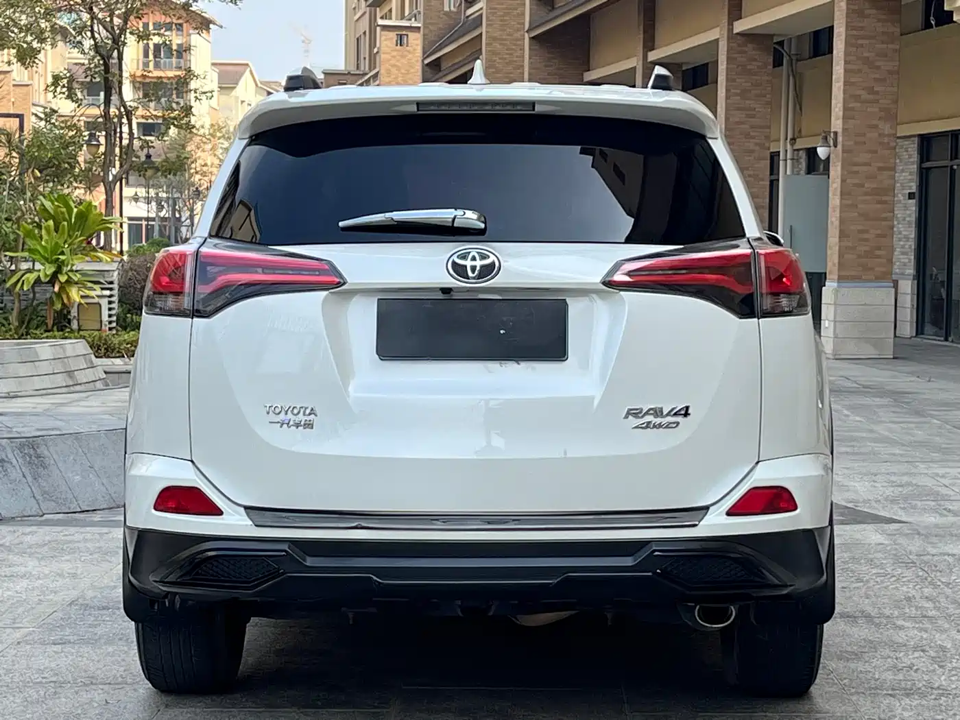 Toyota RAV4 Rongfang 2016 2.0L CVT 2WD Trend (China V) фото 5