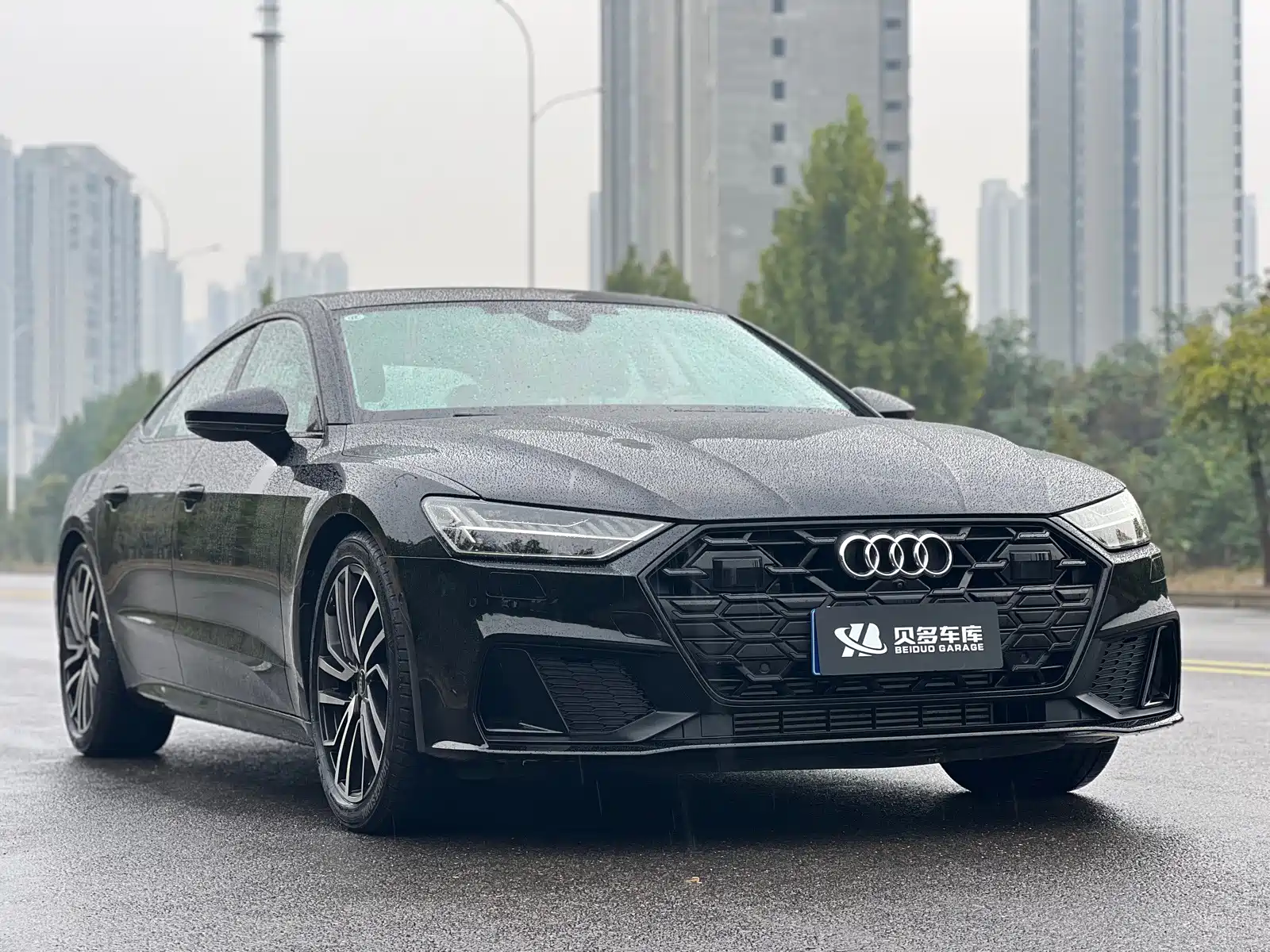Фото 2 - Audi A7