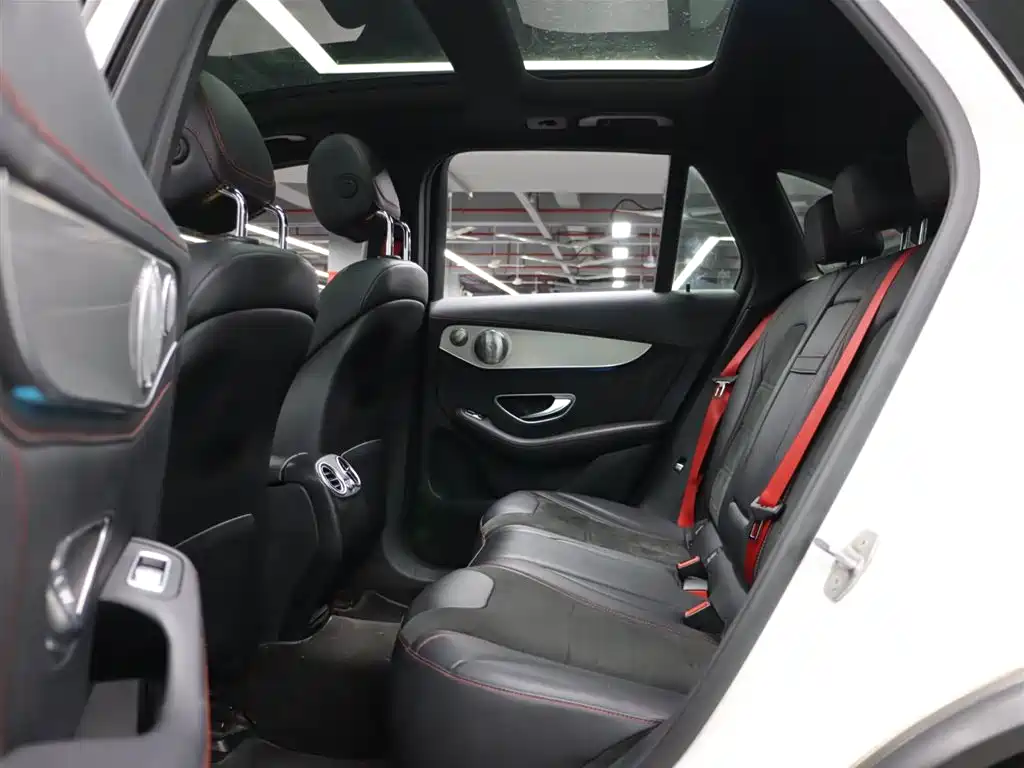 Mercedes-Benz GLC AMG 2017 AMG GLC 43 4MATIC Special Edition фото 22