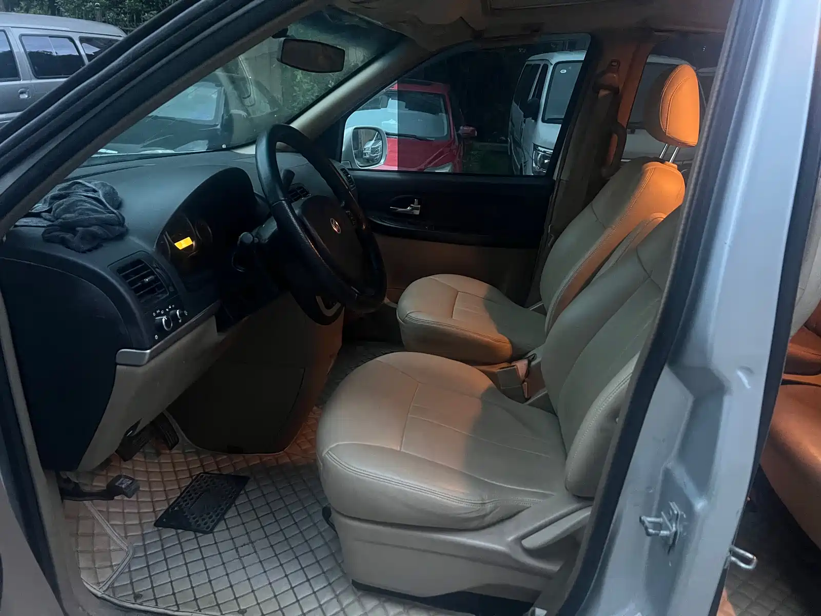 Фото 6 - Buick GL8