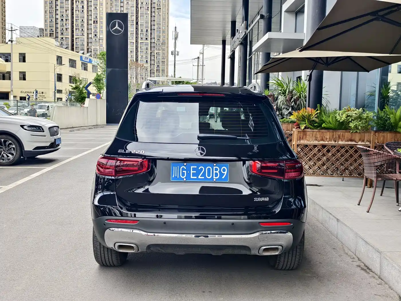 Mercedes-Benz GLB 2025 Model GLB 220 Fashion Style фото 7